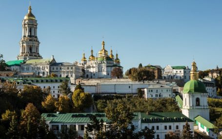 У Кијевско-печерску лавру усељавају војску; Москва одговорила – то је насиље над верницима